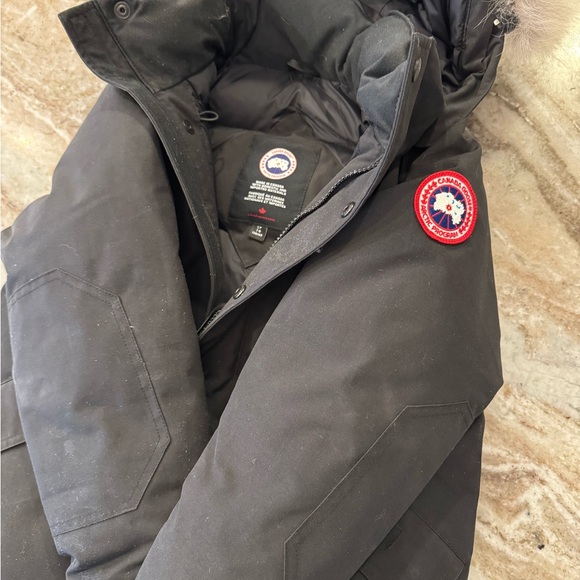 Canada Goose 100% Authentic - Picture 2 of 9